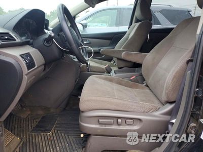 Zdjęcie 7 z 13 samochodu: 2017 HONDA ODDYSSEY VIN:5FNRL5H36HB006196 - miniatura