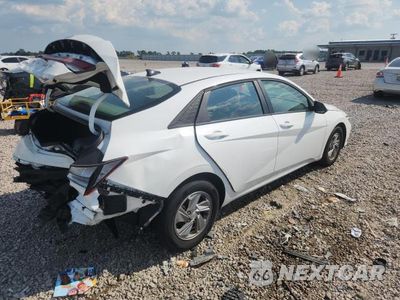 Trzecie zdjęcie samochodu z tyłu: 2025 HYUNDAI ELANTRA SE VIN:KMHLL4DG5SU075612 - miniatura