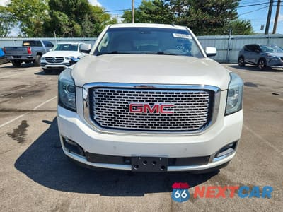 Piąte zdjęcie samochodu w środku: 2015 GMC YUKON DENALI VIN:1GKS2CKJ2FR240900 - miniatura