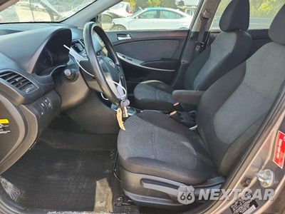 Zdjęcie 7 z 13 samochodu: 2014 HYUNDAI ACCENT GS VIN:KMHCT5AE8EU189343 - miniatura