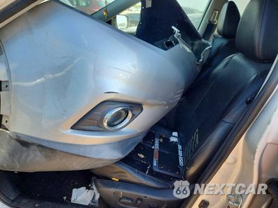 Zdjęcie 7 z 13 samochodu: 2015 NISSAN ROGUE SL VIN:5N1AT2MV2FC876830 - miniatura