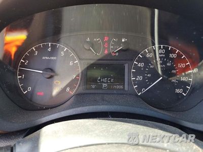 Zdjęcie 9 z 12 samochodu: 2016 NISSAN SENTRA S VIN:3N1AB7AP6GY237386 - miniatura