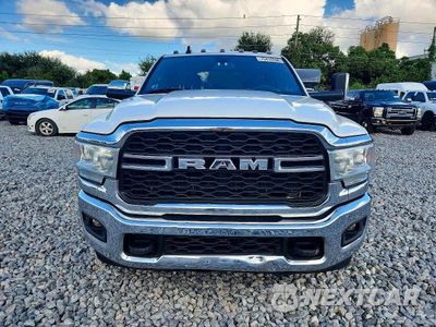 Piąte zdjęcie samochodu w środku: 2022 RAM 3500 VIN:3C7WRTCL1NG390054 - miniatura