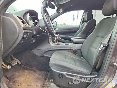 Zdjęcie 7 z 13 samochodu: 2017 JEEP GRAND CHEROKEE LAREDO VIN:1C4RJFAG3HC700897 - miniatura