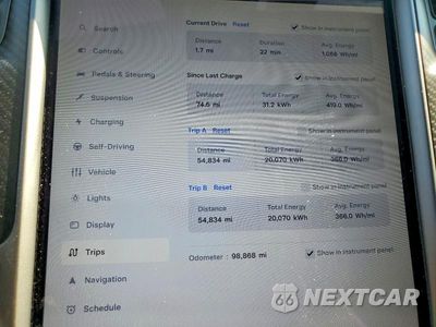 Zdjęcie 9 z 13 samochodu: 2019 TESLA MODEL S VIN:5YJSA1E44KF301110 - miniatura