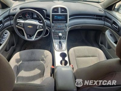 Zdjęcie 8 z 12 samochodu: 2013 CHEVROLET MALIBU LS VIN:1G11B5SA8DF257808 - miniatura