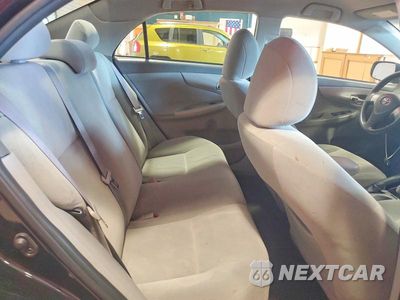 Zdjęcie 10 z 12 samochodu: 2010 TOYOTA COROLLA LE VIN:1NXBU4EE8AZ189768 - miniatura