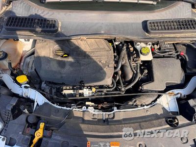 Zdjęcie 7 z 10 samochodu: 2017 FORD ESCAPE SE VIN:1FMCU9GD8HUC04625 - miniatura