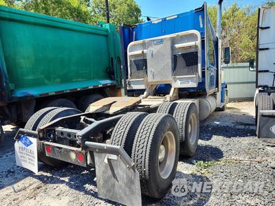 Trzecie zdjęcie samochodu z tyłu: 2016 INTERNATIONAL LONESTAR SEMI TRUCK VIN:3HSCXAPR6GN351751 - miniatura