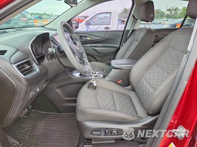 Zdjęcie 7 z 14 samochodu: 2021 CHEVROLET EQUINOX LT VIN:2GNAXKEV1M6145696 - miniatura