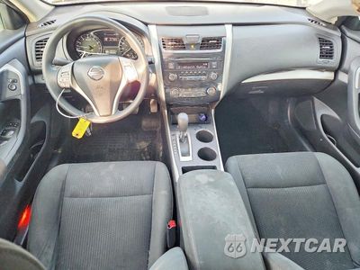 Zdjęcie 8 z 12 samochodu: 2015 NISSAN ALTIMA 2.5 S VIN:1N4AL3AP0FN339903 - miniatura