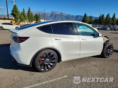 Trzecie zdjęcie samochodu z tyłu: 2021 TESLA MODEL Y VIN:5YJYGDEF3MF240086 - miniatura