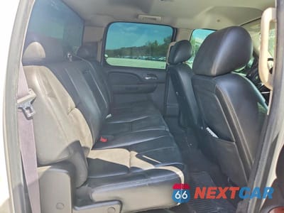 Zdjęcie 10 z 12 samochodu: 2011 CHEVROLET SILVERADO K1500 LTZ VIN:3GCPKTE35BG168521 - miniatura
