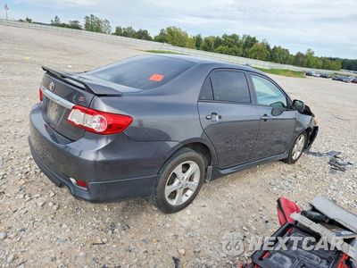 Trzecie zdjęcie samochodu z tyłu: 2013 TOYOTA COROLLA S VIN:2T1BU4EE9DC001779 - miniatura