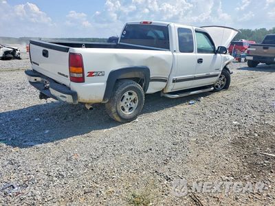 Trzecie zdjęcie samochodu z tyłu: 2002 CHEVROLET SILVERADO K1500 VIN:2GCEK19TX21394844 - miniatura