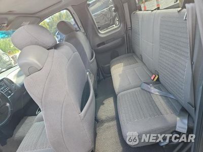 Zdjęcie 10 z 13 samochodu: 2002 FORD F150 VIN:1FTRX07W82KE00974 - miniatura