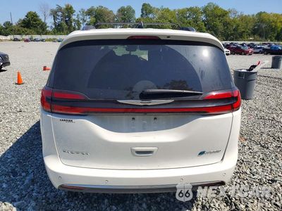 Zdjęcie 6 z 13 samochodu: 2023 CHRYSLER PACIFICA HYBRID PINNACLE VIN:2C4RC1N7XPR506459 - miniatura