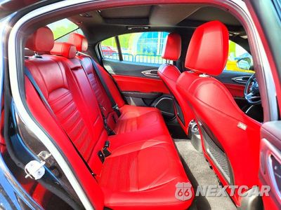 Zdjęcie 10 z 12 samochodu: 2020 ALFA ROMEO GIULIA TI VIN:ZARFANBN3L7626205 - miniatura