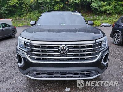 Piąte zdjęcie samochodu w środku: 2025 VOLKSWAGEN ATLAS SE VIN:1V2WR2CA5SC525491 - miniatura