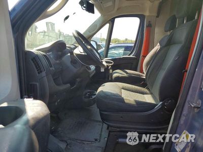 Zdjęcie 7 z 12 samochodu: 2020 RAM PROMASTER 3500 DELIVERY VAN VIN:3C6URVJG5LE136823 - miniatura