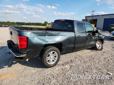 Trzecie zdjęcie samochodu z tyłu: 2019 CHEVROLET SILVERADO LD C1500 LT VIN:2GCRCPECXK1119739 - miniatura