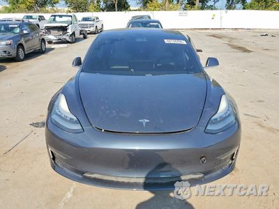 Piąte zdjęcie samochodu w środku: 2018 TESLA MODEL 3 VIN:5YJ3E1EA7JF155640 - miniatura