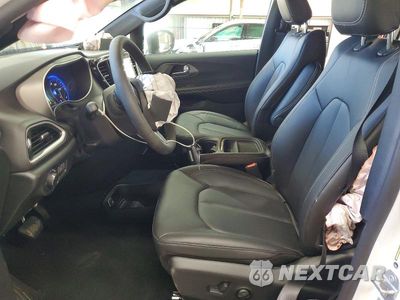 Zdjęcie 7 z 13 samochodu: 2027 CHRYSLER PACIFICA SELECT VIN:2C4RC1BG4VR595317 - miniatura