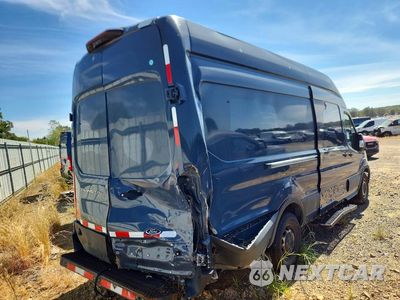 Trzecie zdjęcie samochodu z tyłu: 2020 FORD TRANSIT T-250 VIN:1FTBR3X84LKB04625 - miniatura
