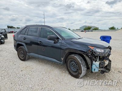 Czwarte zdjęcie samochodu z boku: 2020 TOYOTA RAV4 LE VIN:2T3H1RFV9LC055779 - miniatura