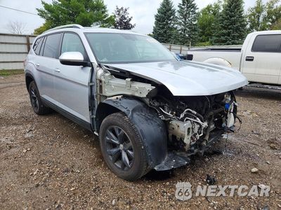 Czwarte zdjęcie samochodu z boku: 2019 VOLKSWAGEN ATLAS SE VIN:1V2LR2CA8KC511488 - miniatura