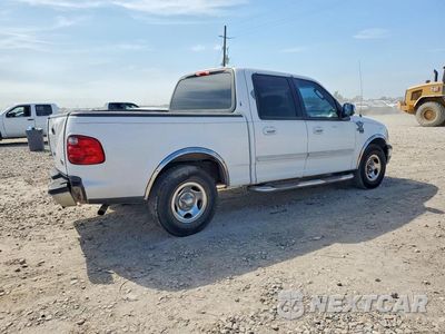 Trzecie zdjęcie samochodu z tyłu: 2002 FORD F150 SUPERCREW VIN:1FTRW07602KE34412 - miniatura