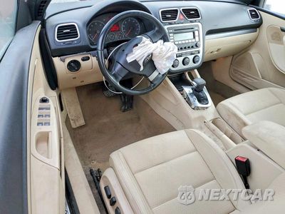 Zdjęcie 8 z 13 samochodu: 2009 VOLKSWAGEN EOS TURBO VIN:WVWBA71F79V016021 - miniatura