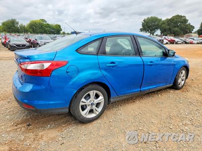 Trzecie zdjęcie samochodu z tyłu: 2014 FORD FOCUS SE VIN:1FADP3F29EL223723 - miniatura