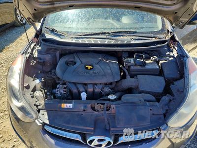 Zdjęcie 11 z 12 samochodu: 2013 HYUNDAI ELANTRA LIMITED VIN:5NPDH4AE3DH219278 - miniatura