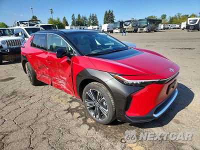 Czwarte zdjęcie samochodu z boku: 2023 TOYOTA BZ4X LIMITED VIN:JTMABACA9PA024889 - miniatura