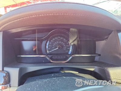 Zdjęcie 9 z 13 samochodu: 2014 LINCOLN MKS VIN:1LNHL9DK2EG603441 - miniatura