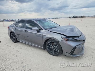 Czwarte zdjęcie samochodu z boku: 2025 TOYOTA CAMRY XSE VIN:4T1DAACK5SU630119 - miniatura