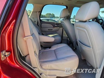 Zdjęcie 11 z 13 samochodu: 2011 CHEVROLET TAHOE K1500 LT VIN:1GNSKBE03BR195959 - miniatura