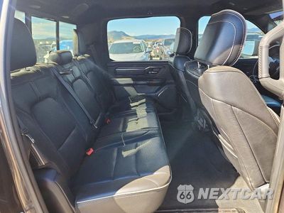 Zdjęcie 10 z 12 samochodu: 2022 RAM 1500 LIMITED VIN:1C6SRFHT2NN456597 - miniatura