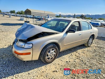 1996 NISSAN MAXIMA GXE JN1CA21D8TM418412 - główne zdjęcie licytacji z USA - miniatura