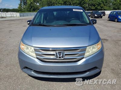 Piąte zdjęcie samochodu w środku: 2013 HONDA ODYSSEY EXL VIN:5FNRL5H6XDB043885 - miniatura