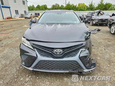 Piąte zdjęcie samochodu w środku: 2019 TOYOTA CAMRY SE VIN:4T1B11HK3KU815320 - miniatura