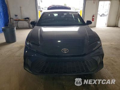 Piąte zdjęcie samochodu w środku: 2026 TOYOTA CAMRY SE VIN:4T1DAACK5TU747085 - miniatura