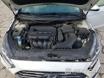 Zdjęcie 11 z 12 samochodu: 2018 HYUNDAI SONATA SEL VIN:5NPE34AF7JH684542 - miniatura