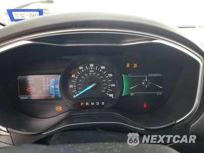 Zdjęcie 9 z 12 samochodu: 2019 FORD FUSION SEL VIN:3FA6P0CD1KR250358 - miniatura
