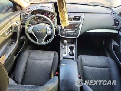 Zdjęcie 8 z 13 samochodu: 2017 NISSAN ALTIMA 2.5 S VIN:1N4AL3AP8HC260378 - miniatura