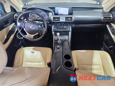 Zdjęcie 8 z 12 samochodu: 2014 LEXUS IS 250 VIN:JTHCF1D20E5014115 - miniatura