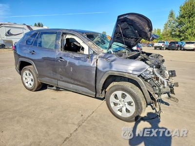 Czwarte zdjęcie samochodu z boku: 2024 TOYOTA RAV4 LE VIN:2T3F1RFV3RC424863 - miniatura