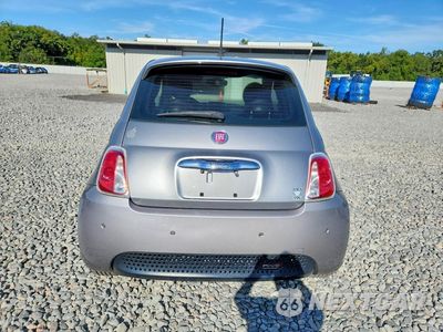 Zdjęcie 6 z 12 samochodu: 2016 FIAT 500 ELECTRIC VIN:3C3CFFGE2GT221889 - miniatura