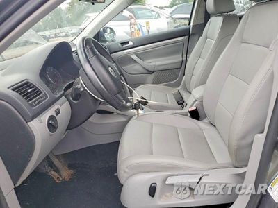 Zdjęcie 7 z 12 samochodu: 2008 VOLKSWAGEN JETTA SE VIN:3VWRM71K38M175059 - miniatura